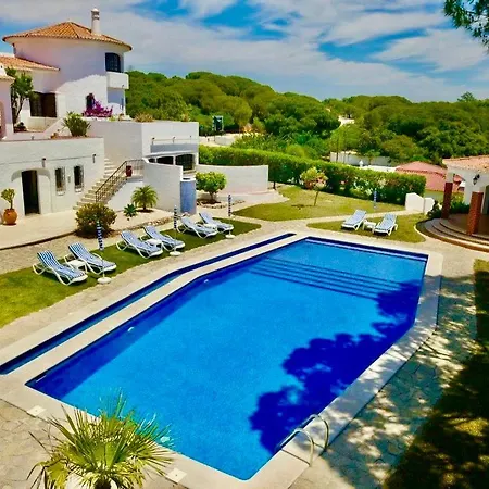 Solar Do Monte 3 Apartment